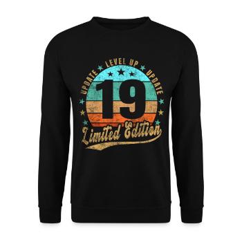 Update Level Up 19 Years Limited Edition Retro - Unisex Sweatshirt - black - Front - Alina (178cm) & Michal (187cm)