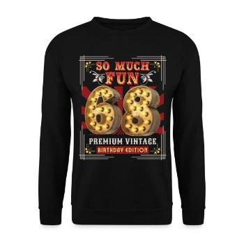 68. Geburtstag 68 Jahre Vintage-Retro Fun-Birthday - Unisex Pullover - Schwarz - Vorne - Alina (178cm) & Michal (187cm)