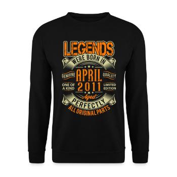 2011 April Geburtstag Legende - Unisex Pullover - Schwarz - Vorne - Alina (178cm) & Michal (187cm)