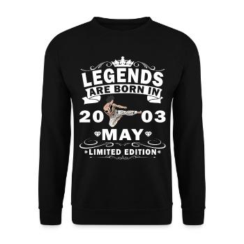 Karaté Fighter Fighter Birthday Mai 2003 MMA - Sweat-shirt Unisexe - noir - Devant - Alina (178cm) & Michal (187cm)