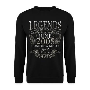 Juni 2005 Geburtstag Vintage Sprüche - Unisex Pullover - Schwarz - Vorne - Alina (178cm) & Michal (187cm)