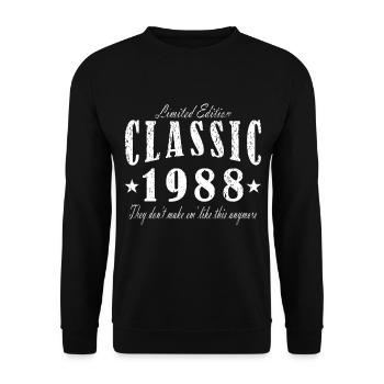 Retro 1988 t-shirt 88 vintage 1988 - Unisex Sweatshirt - black - Front - Alina (178cm) & Michal (187cm)