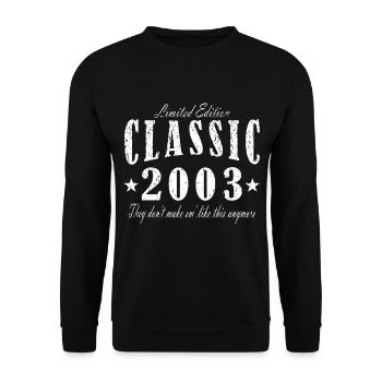 T-shirt rétro 2003 03 millésime 2003 - Sweat-shirt Unisexe - noir - Devant - Alina (178cm) & Michal (187cm)
