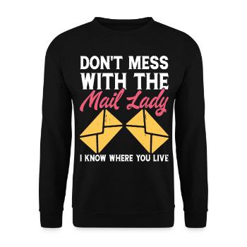 Briefträger Postbote - Unisex Pullover - Schwarz - Vorne - Alina (178cm) & Michal (187cm)