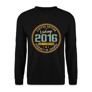Vintage 2016 Birthday Gift 2016 - Unisex Sweatshirt - black - Front - Alina (178cm) & Michal (187cm)