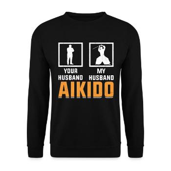 Aikido Ehemann - Unisex Pullover - Schwarz - Vorne - Alina (178cm) & Michal (187cm)