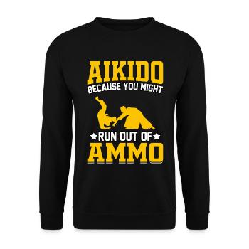Aikido, weil dir die Munition ausgehen könnte - Unisex Pullover - Schwarz - Vorne - Alina (178cm) & Michal (187cm)