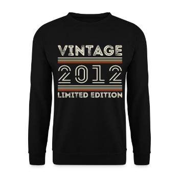 Jahrgang 2012 - Jahr 2012 Geburtstagsgeschenk 2012 - Unisex Pullover - Schwarz - Vorne - Alina (178cm) & Michal (187cm)