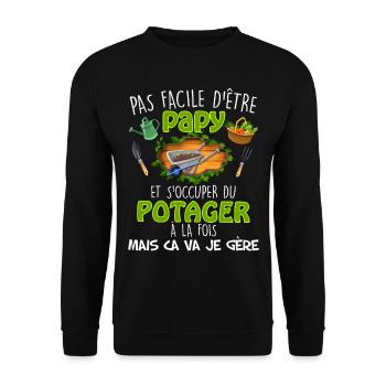 Grandpa gardener and vegetable gardener he manages Grandfather's Day - Unisex Sweatshirt - black - Front - Alina (178cm) & Michal (187cm)