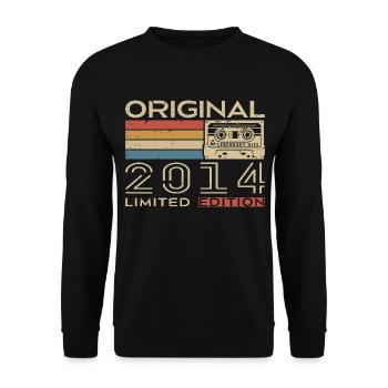 Retro 2014 Jubiläumsgeschenk 2014 - Jahrgang 2014 - Unisex Pullover - Schwarz - Vorne - Alina (178cm) & Michal (187cm)