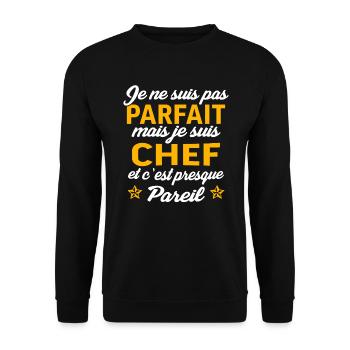 mais je suis chef et c'est presque pareil - Sweat-shirt Unisexe - noir - Devant - Alina (178cm) & Michal (187cm)