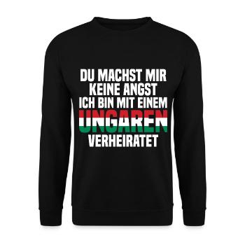 Du machst mir Keine Angst ich bin mit einem Ungare - Unisex Pullover - Schwarz - Vorne - Alina (178cm) & Michal (187cm)