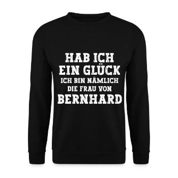 Ich bin die Frau von Bernhard Hochzeit - Unisex Pullover - Schwarz - Vorne - Alina (178cm) & Michal (187cm)