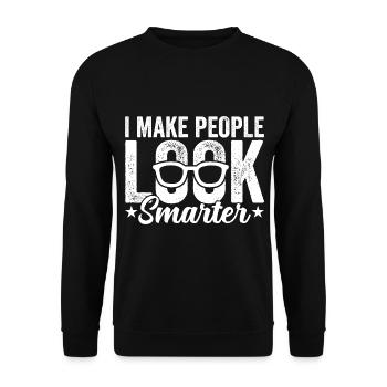 Ophthalmologist I make people look smarter - Unisex Sweatshirt - black - Front - Alina (178cm) & Michal (187cm)