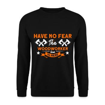 Der Holzhandwerker ist da Zimmerer - Unisex Pullover - Schwarz - Vorne - Alina (178cm) & Michal (187cm)