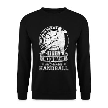 Unterschätze niemals einen alten Mann mit einem - Unisex Pullover - Schwarz - Vorne - Alina (178cm) & Michal (187cm)