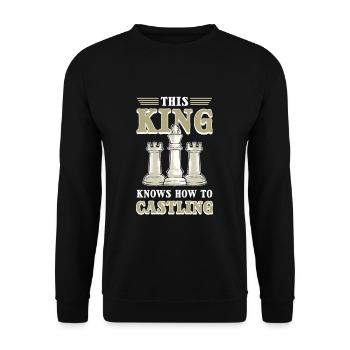 This King Knows How To Castling Chess Board Game - Unisex Pullover - Schwarz - Vorne - Alina (178cm) & Michal (187cm)