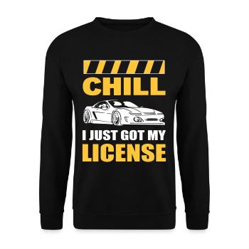 Chill I Just Got My License New Driver First Time - Unisex Pullover - Schwarz - Vorne - Alina (178cm) & Michal (187cm)