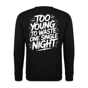 Lebe jeden Moment - Unisex Pullover - Schwarz - Hinten - Michal (187cm)