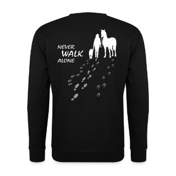 Hund Pferd Reiterin - Never walk alone, gemeinsam - Unisex Pullover - Schwarz - Hinten - Michal (187cm)