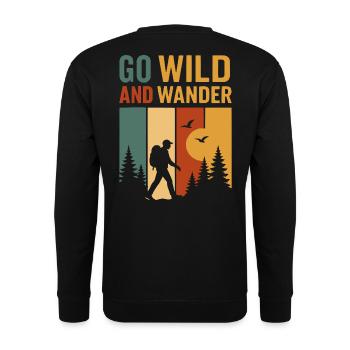 Go Wild and Wander – Natur erleben im Retro-Style - Unisex Pullover - Schwarz - Hinten - Alina (178cm)