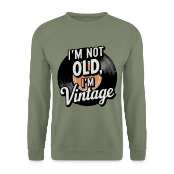 I'm Not Old, I'm Vintage - Unisex Pullover - Armeegrün - Vorne - Alina (178cm) & Michal (187cm)