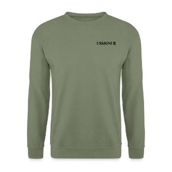 USSIGNUR 🙄😵 💫😮 💨 - Unisex Sweatshirt - army green - Front - Alina (178cm) & Michal (187cm)