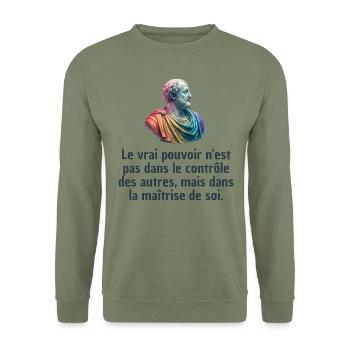 T-shirts Stoïcisme : L'inspiration à portée de soi - Sweat-shirt Unisexe - vert militaire - Devant - Alina (178cm) & Michal (187cm)