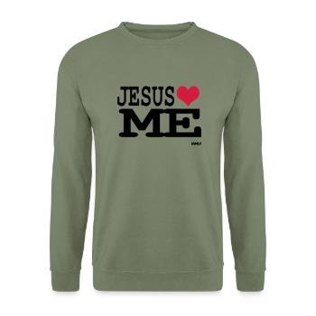 jesus loves me - Unisex Pullover - Armeegrün - Vorne - Alina (178cm) & Michal (187cm)