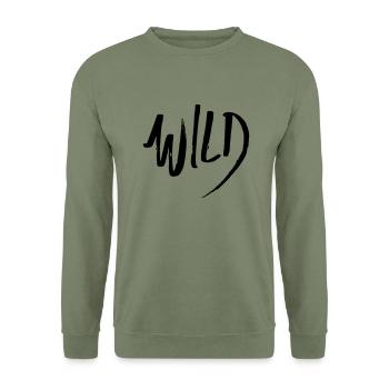 wild - Unisex Pullover - Armeegrün - Vorne - Alina (178cm) & Michal (187cm)