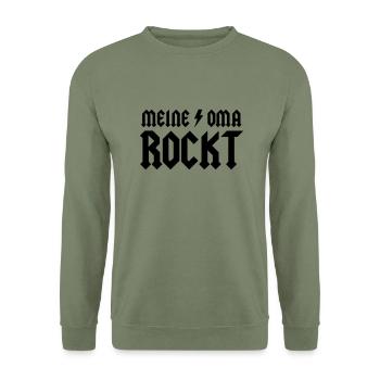 Meine Oma rockt - Unisex Pullover - Armeegrün - Vorne - Alina (178cm) & Michal (187cm)