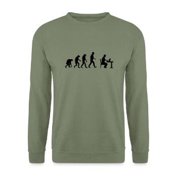 laptop evolution - Unisex Pullover - Armeegrün - Vorne - Alina (178cm) & Michal (187cm)
