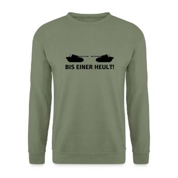 Bis einer heult - Unisex Pullover - Armeegrün - Vorne - Alina (178cm) & Michal (187cm)