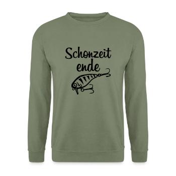 schonzeit_ende_mit_wobbler - Unisex Pullover - Armeegrün - Vorne - Alina (178cm) & Michal (187cm)