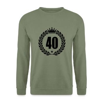40 kranz krone - Unisex Pullover - Armeegrün - Vorne - Alina (178cm) & Michal (187cm)