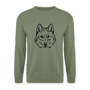 wolf face - Unisex Pullover - Armeegrün - Vorne - Alina (178cm) & Michal (187cm)