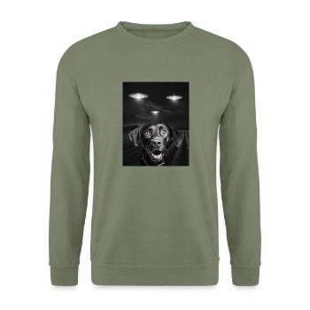 Funny Dogs Selfie In Front Of UFOs Dog UFO - Unisex Sweatshirt - army green - Front - Alina (178cm) & Michal (187cm)