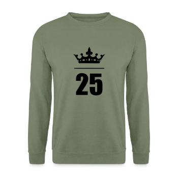 25 Birthday Age - Unisex Pullover - Armeegrün - Vorne - Alina (178cm) & Michal (187cm)