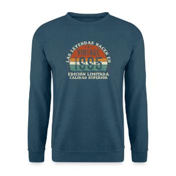 1995 Retro Vintage Geburtstagsgeschenk - Unisex Pullover - Meeresblau - Vorne - Alina (178cm) & Michal (187cm)