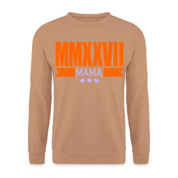 Baby verkünden 2027 - Mama - Unisex Pullover - Mocca - Vorne - Alina (178cm) & Michal (187cm)