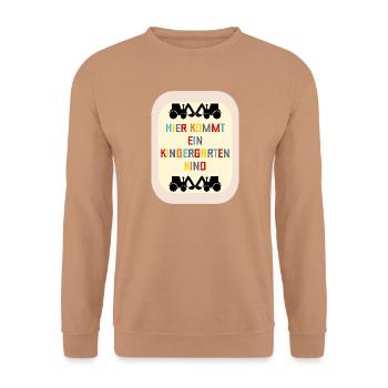Willkommen Kindergartenkind Bagger - Unisex Pullover - Mocca - Vorne - Alina (178cm) & Michal (187cm)