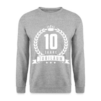 10 jahre jubiläum - Unisex Pullover - Weißgrau meliert - Vorne - Alina (178cm) & Michal (187cm)