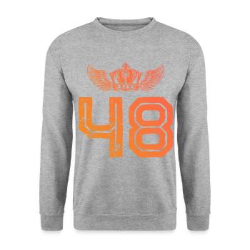 48 Zahl Krone - Unisex Pullover - Weißgrau meliert - Vorne - Alina (178cm) & Michal (187cm)