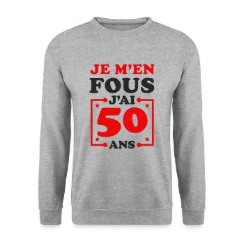 JE M'EN FOUS J'AI 50 ANS - Sweat-shirt Unisexe - gris chiné - Devant - Alina (178cm) & Michal (187cm)