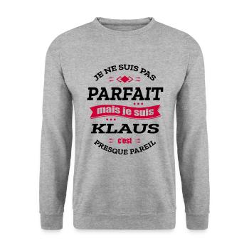 KLAUS PARFAIT - PRENOM KLAUS - Sweat-shirt Unisexe - gris chiné - Devant - Alina (178cm) & Michal (187cm)