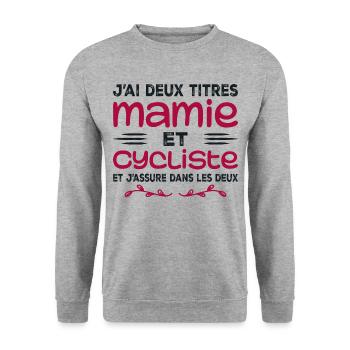 Zwei Titel Oma Radsportlerin | Oma | Fahrrad - Unisex Pullover - Weißgrau meliert - Vorne - Alina (178cm) & Michal (187cm)