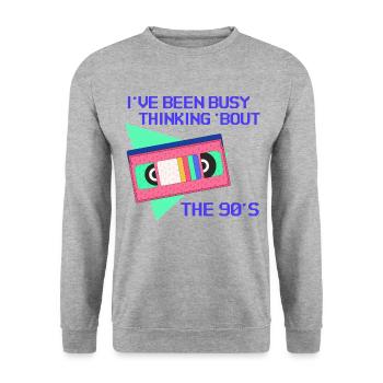 Ich war damit beschäftigt, 'Bout... Die 90er Jahre - Unisex Pullover - Weißgrau meliert - Vorne - Alina (178cm) & Michal (187cm)