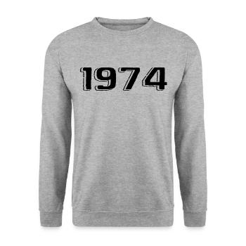 Jahrgang 1974 geboren Geburtstag Retro 1974 - Unisex Pullover - Weißgrau meliert - Vorne - Alina (178cm) & Michal (187cm)