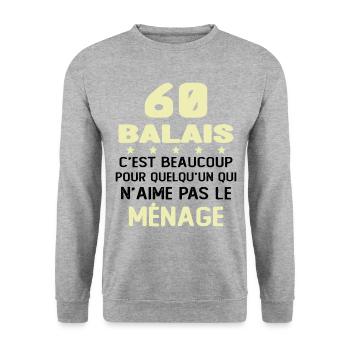 60 balais Drôle Cadeau Anniversaire 60 ans - Sweat-shirt Unisexe - gris chiné - Devant - Alina (178cm) & Michal (187cm)