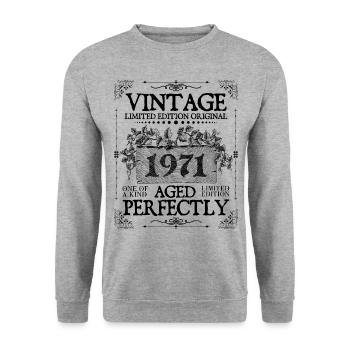 1971 | Vintage Aged Perfectly since 1971 birthday - Sweat-shirt Unisexe - gris chiné - Devant - Alina (178cm) & Michal (187cm)